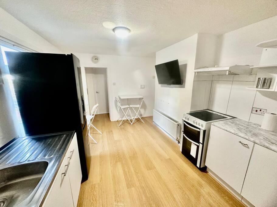 Cosy Two Bedroom Apartment,Se13 Londra Exterior foto