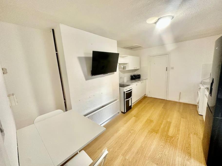 Cosy Two Bedroom Apartment,Se13 Londra Exterior foto