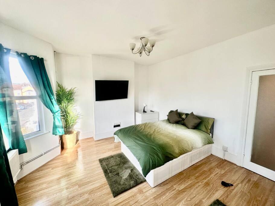 Cosy Two Bedroom Apartment,Se13 Londra Exterior foto